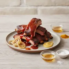 Costine di maiale affumicate di Kansas City