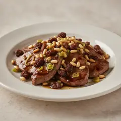 Fegato al balsamico con pinoli e uvetta