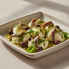 Mozzarella marinata alla ligure