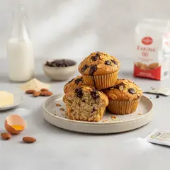 Muffin alla mandorla con gocce di cioccolato