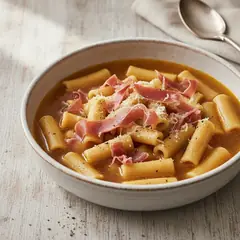 Passatelli al prosciutto in brodo di carne