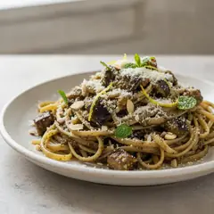 Pasta al pesto di melanzane