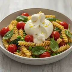 Pasta con piselli e pomodorini