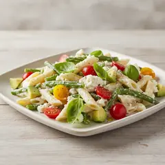 Pasta fredda con ricotta, avocado e fagiolini