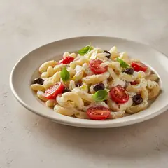 Pasta fredda con ricotta e pomodorini