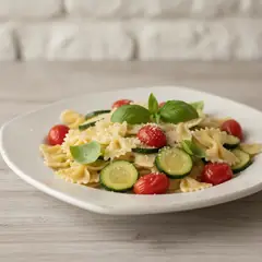 Pasta zucchine e pomodorini