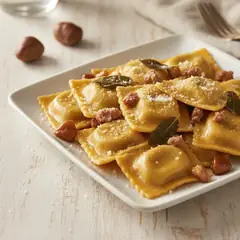 Ravioli di castagne e salsiccia