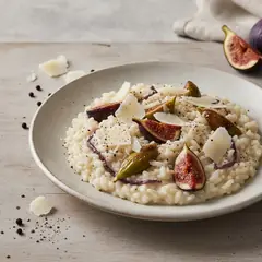 Risotto cacio, pepe e fichi