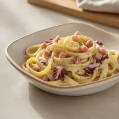 Scialatielli al radicchio e fonduta di Montasio