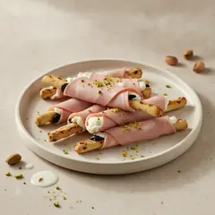 Sfilati alle olive avvolti in mortadella e robiola