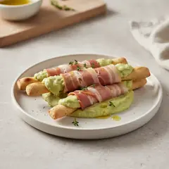 Sfilati con purea di fave e pancetta