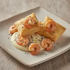 Sfoglie con crema di cannellini e gamberi sautè