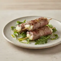 Spiedini di vitello con rucola e scamorza