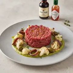 Tartare di carne con cavolfiore
