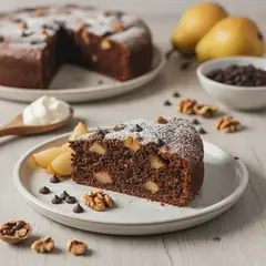 Torta al cioccolato, pere e noci