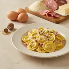 Tortellini panna e prosciutto